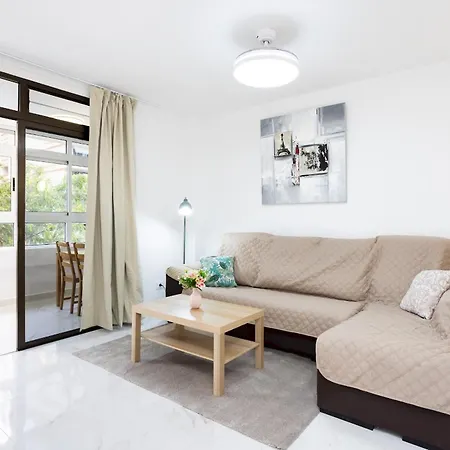 Lejlighed Home2book Family With Pool Near