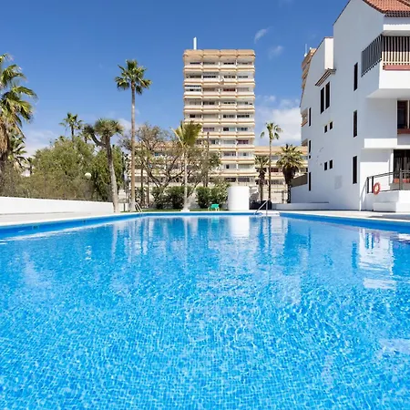 Home2book Family With Pool Near Lejlighed