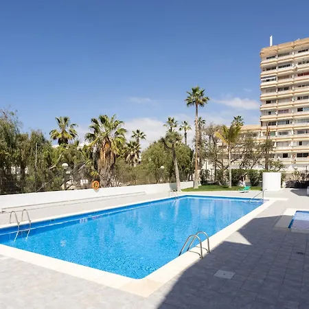 Home2book Family With Pool Near Lejlighed